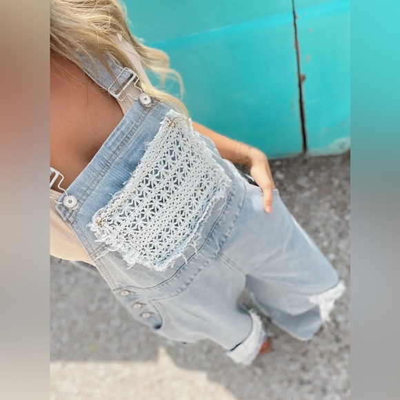 NWT POL Boho Patchwork Crochet Jean Denim Overalls - Picture 2 of 15